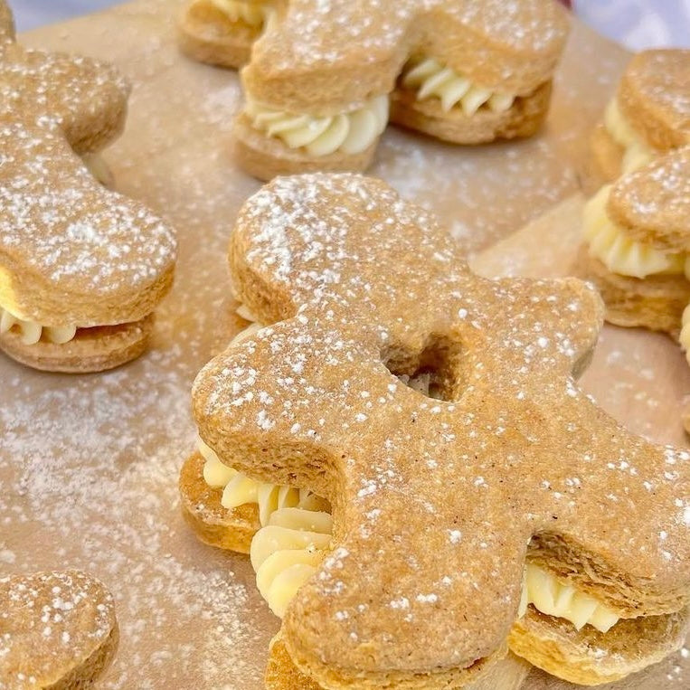 Gingerbread Biscuit Sandwiches