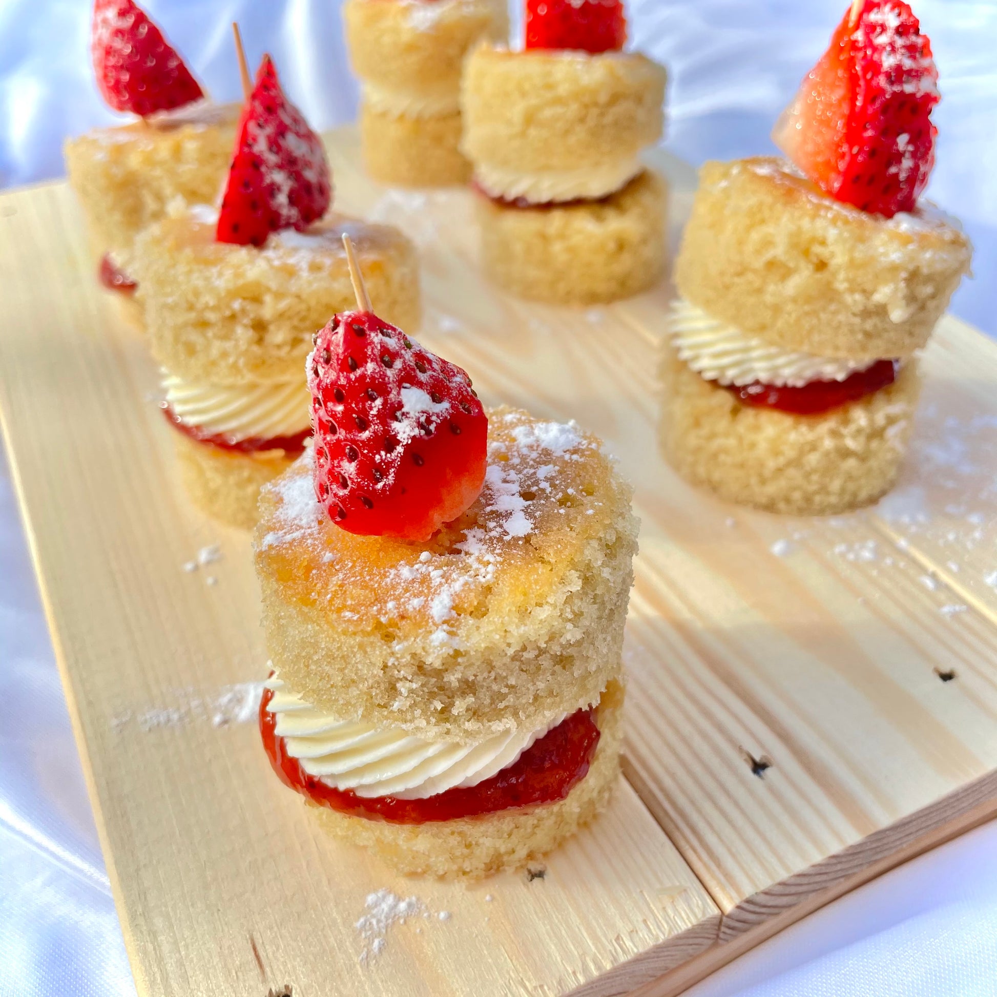 Mini Victoria sponge cakes