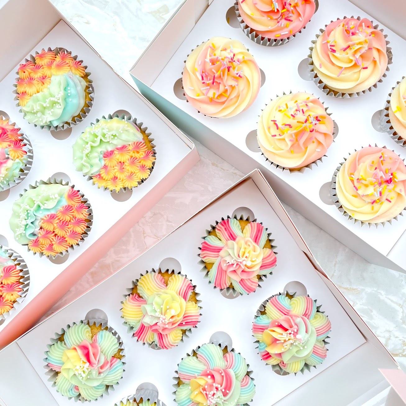 pastel cupcakes